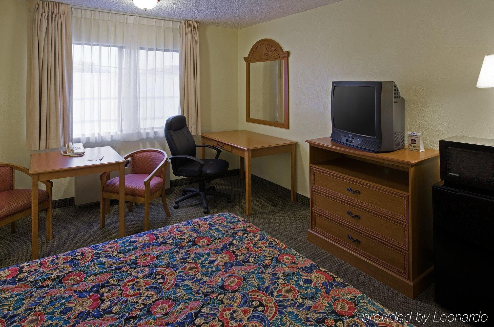 Super 8 By Wyndham Oceanside Marty'S Valley Inn Phòng bức ảnh